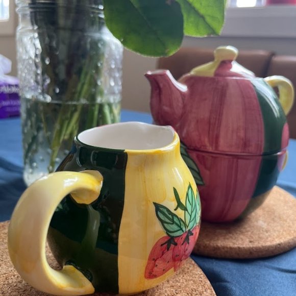 Original Vintage Country Inn Collection tea set - Picture 5 of 5